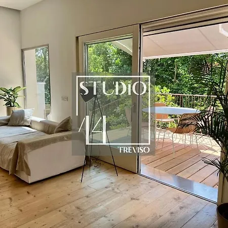 Studio 14 - Apt Di Design Con Vista * トレヴィーゾ